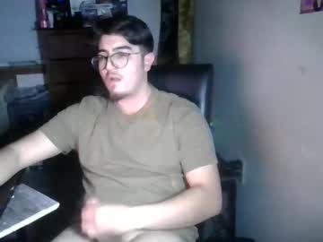 Vitamin_Cum Chaturbate stream image from January 04, 2025