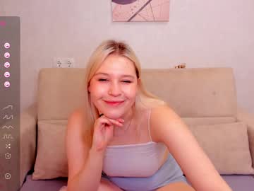 Colleen_Blake Chaturbate stream image from January 04, 2025