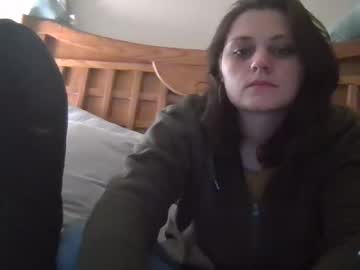 Fun_With_Kiwi Chaturbate stream image from January 04, 2025