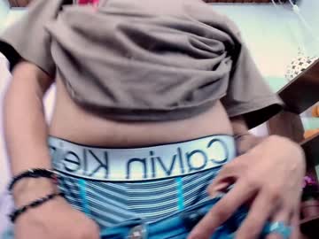 Kristof_Mills Chaturbate stream image from January 04, 2025