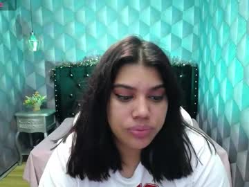 Lindabreexlove Chaturbate stream image from January 04, 2025