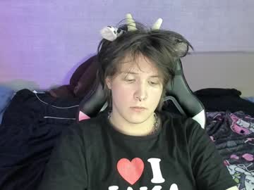 Miya_Chinen Chaturbate stream image from January 04, 2025