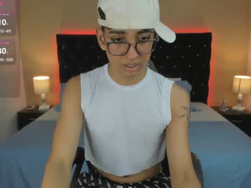 Dark_Hairy_ Chaturbate stream image from January 04, 2025