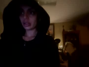 Geld_88 Chaturbate stream image from January 04, 2025