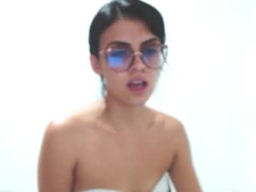 Hhayek_Eva7 Chaturbate stream image from January 04, 2025