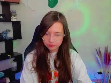 Lina_Brownie Chaturbate stream image from January 04, 2025