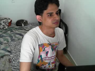 Lucky_Badboy Chaturbate stream image from January 04, 2025