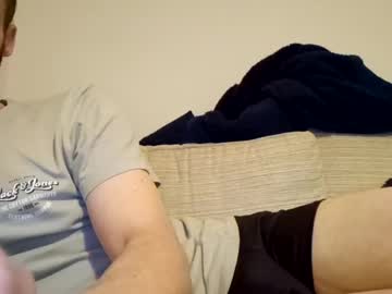 Phil2102 Chaturbate stream image from January 04, 2025