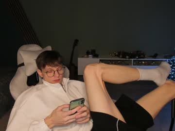 Romeo_Mercy Chaturbate stream image from January 04, 2025