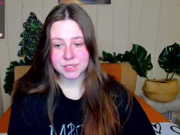 Tutti_Fruttyy Chaturbate stream image from January 04, 2025