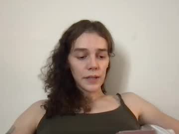 Usedbooty Chaturbate stream image from January 04, 2025