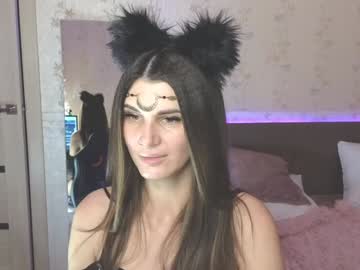 Emilytucker Chaturbate stream image from January 04, 2025