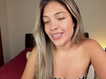 S_U_N_R_I_S_E_E Chaturbate stream image from January 04, 2025