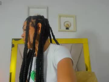 Vahiolet_Fuentes Chaturbate stream image from January 04, 2025