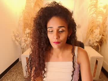 Valeriiah_ Chaturbate stream image from January 04, 2025