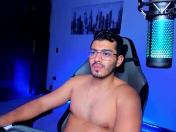 Bruno_Diaz31 Chaturbate stream image from January 04, 2025