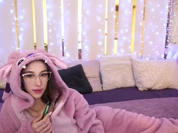 Evelyn_Rush1 Chaturbate stream image from January 04, 2025