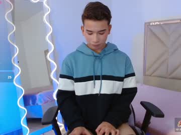Jayden_Tay Chaturbate stream image from January 04, 2025