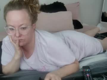 Julimonroe Chaturbate stream image from January 04, 2025