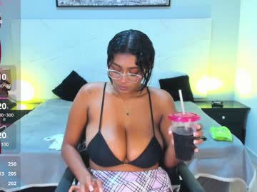 Laylataylor_ Chaturbate stream image from January 04, 2025