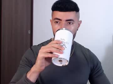 Maximus_Golden Chaturbate stream image from January 04, 2025