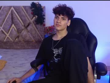 Themilow Chaturbate stream image from January 04, 2025