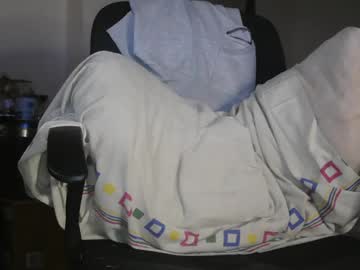 Deux139 Chaturbate stream image from January 04, 2025