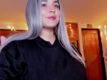 Megan_Stramberry Chaturbate stream image from January 04, 2025