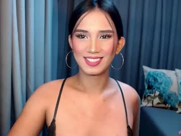 Yourfuckinglatisha Chaturbate stream image from January 04, 2025
