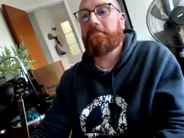 Blue_Eyes_Kiwi Chaturbate stream image from January 04, 2025