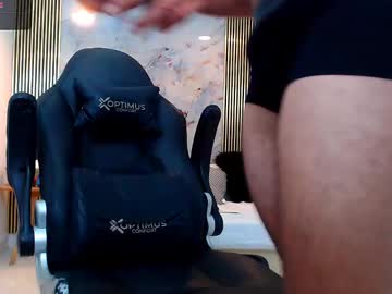 Hanz_Col Chaturbate stream image from January 04, 2025