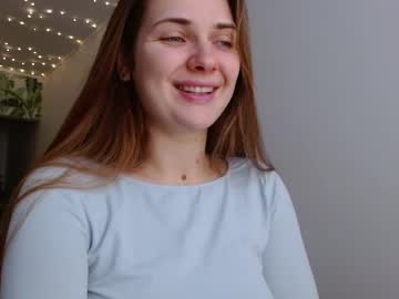 Oliviashiny Chaturbate stream image from January 04, 2025