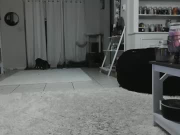 Wrenleigh Chaturbate stream image from January 04, 2025