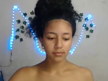 Alicie_Wonderland1 Chaturbate stream image from January 04, 2025