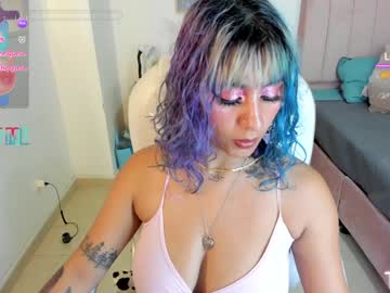 Amberr_Thompson Chaturbate stream image from January 04, 2025