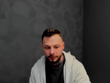 Brianhunts Chaturbate stream image from January 04, 2025