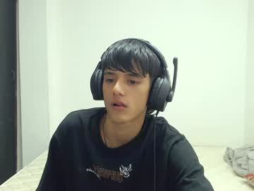 Cris_Curry Chaturbate stream image from January 04, 2025