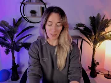 Save_The_Qween Chaturbate stream image from January 04, 2025