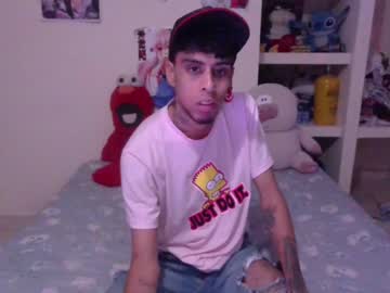 Smoker00teddybear Chaturbate stream image from January 04, 2025