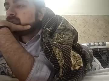 Sunnyleonekafan2 Chaturbate stream image from January 04, 2025
