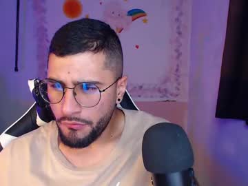Angello11 Chaturbate stream image from January 04, 2025