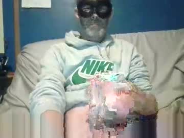 Big9inchsnake Chaturbate stream image from January 04, 2025