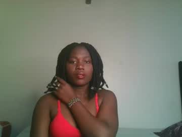 Fine_Melanie Chaturbate stream image from January 04, 2025