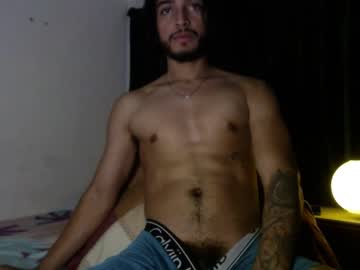 Maxximus_10 Chaturbate stream image from January 04, 2025