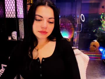 Alma_Pearl Chaturbate stream image from January 04, 2025
