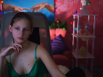 Ellahorton Chaturbate stream image from January 04, 2025