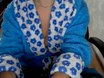 1your_Hot_Girls Chaturbate stream image from January 04, 2025