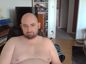 Bennn54 Chaturbate stream image from January 04, 2025