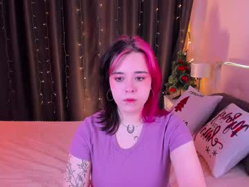 Lorraine_Hall Chaturbate stream image from January 04, 2025