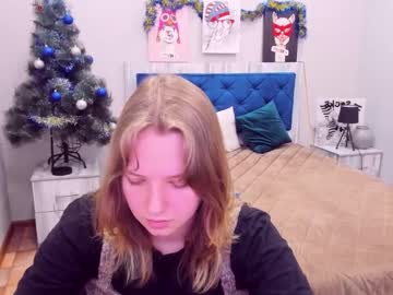 Yoonibarns Chaturbate stream image from January 04, 2025